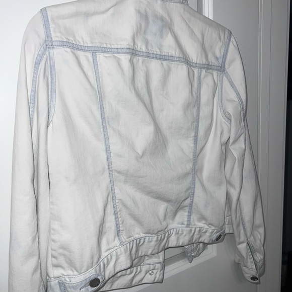 LOFT Women's Light Wash Denim Jacket - Picture 8 of 8